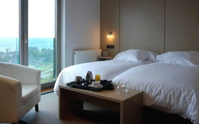 Hotel de Naturaleza AV