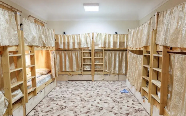 Hostel Kamelot