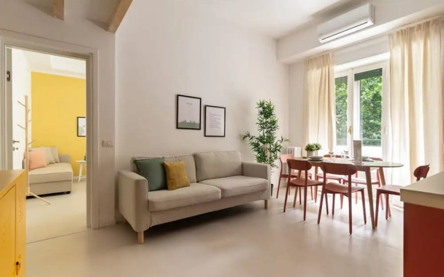 w Stylish 2BR Near Navigli City Landmarks