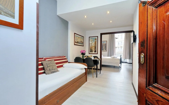 Cavour Square Apartment