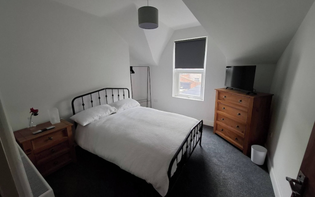 Luxurious 4-bed House With Sauna & Jacuzzi in Sunderland