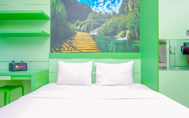 Fancy And Nice Studio Room At Springlake Summarecon Bekasi Apartment