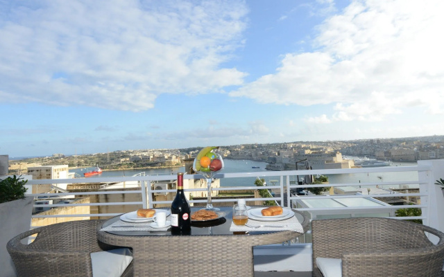 Paulos Valletta