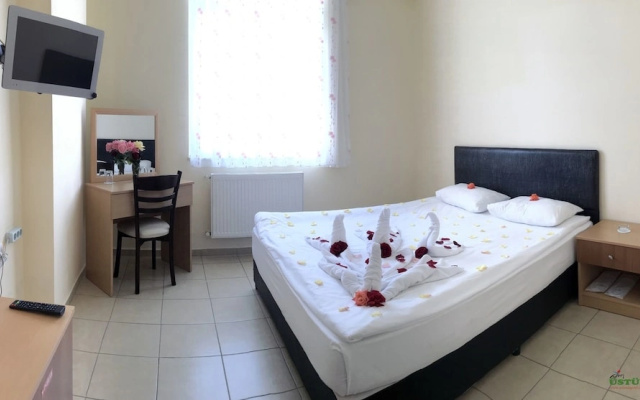 Ustundag Otel
