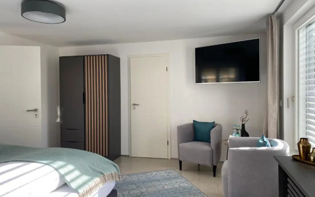 Rotmain Apartments