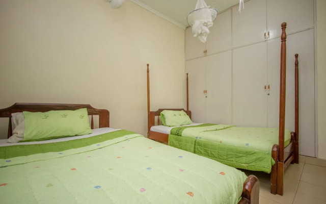 Muhabura Motel
