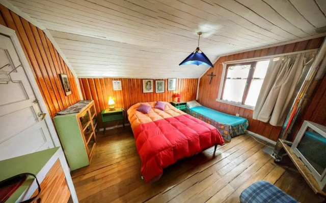 Hostal La Maison