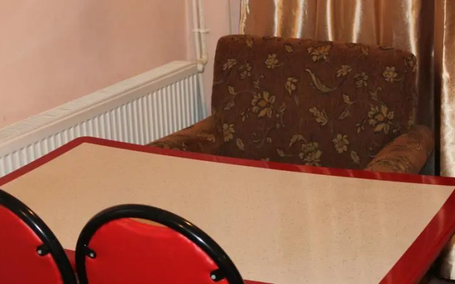 Guest House 6