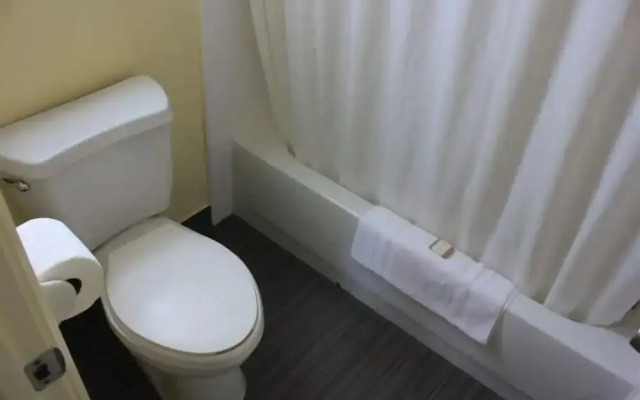 Economy Inn