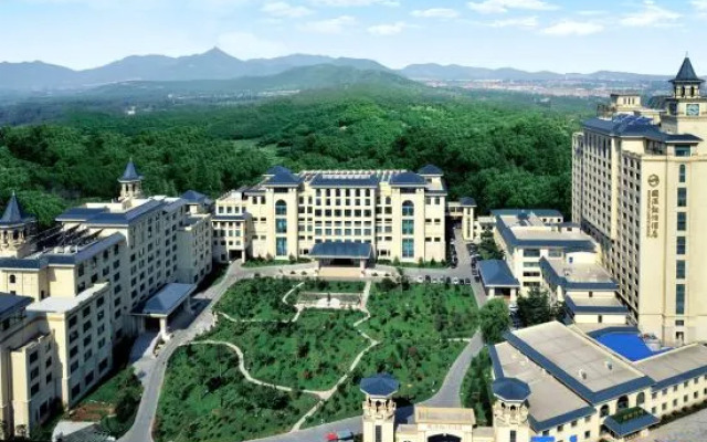 Guoyuan Langyi Hotel