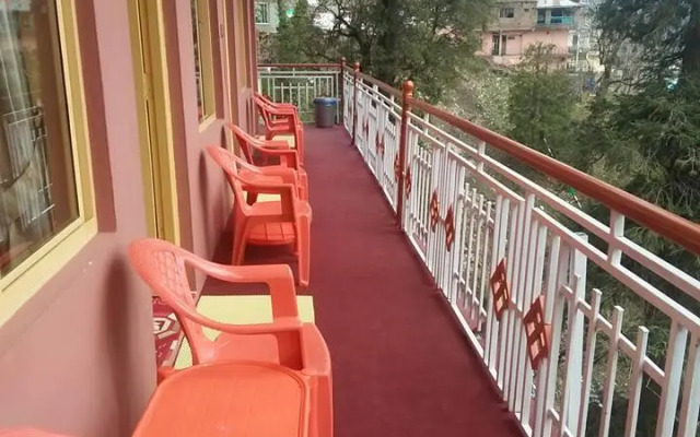 Naran Hills Hotel