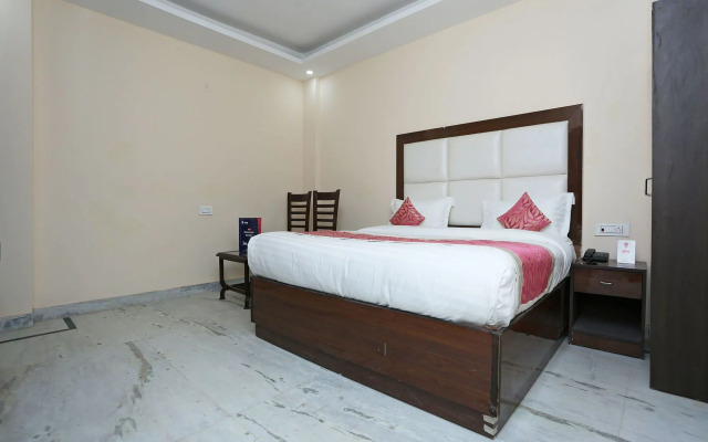OYO 10557 Le Mount