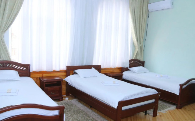 Rakat Hostel