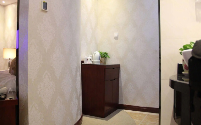 Hangzhou Three Love Hotel