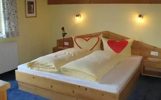 Chalet Just