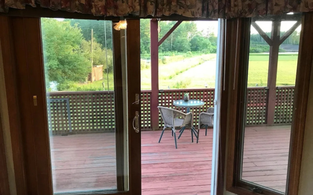 On Cranberry Pond B&B