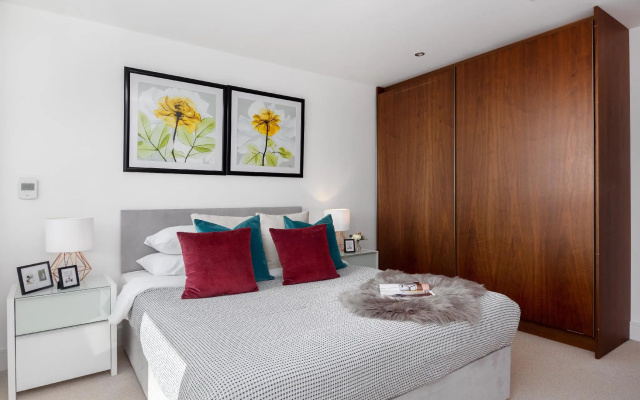Lincoln Plaza Serviced Apartments by TheSqua.re