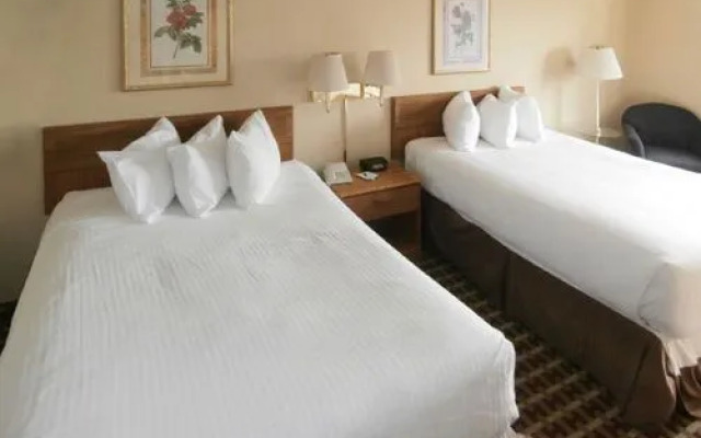 Baymont Inn & Suites Decatur