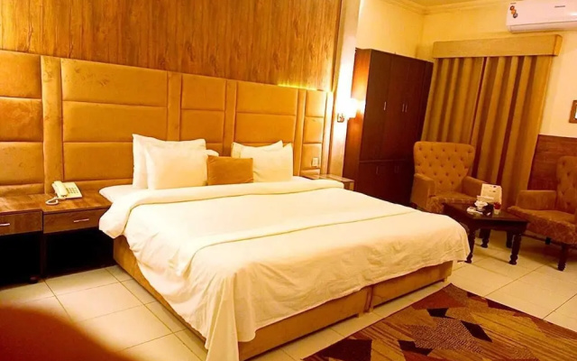Signature Residence