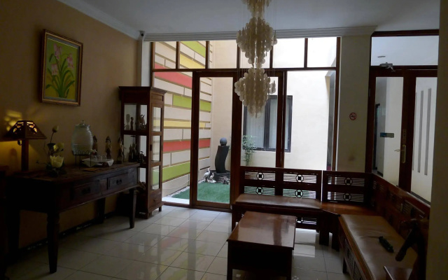 Jawa 22 Hotel and Residence