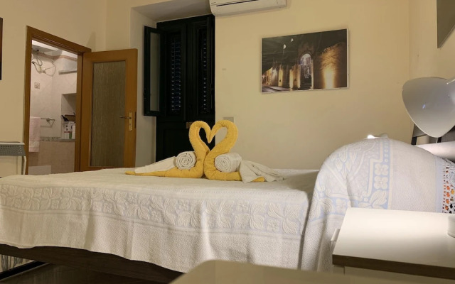 Comodo Fronte Mare Arenella
