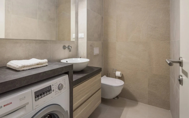 Luxury Villa Romeo with Heated Pool