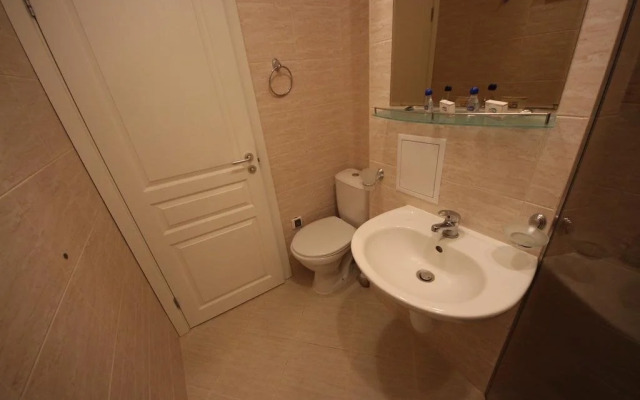 Romance Marine Hotel