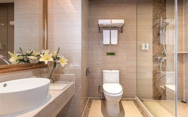 Vienna International Hotel  Guangdong Huazhou East