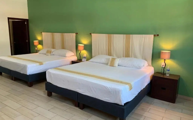 Nueve Agaves Hotel