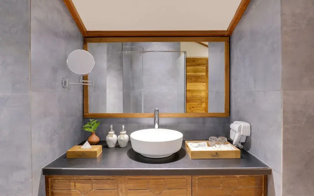 Lemon Tree Wildlife Resort Kanha