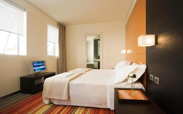 UNA HOTELS T Hotel Cagliari