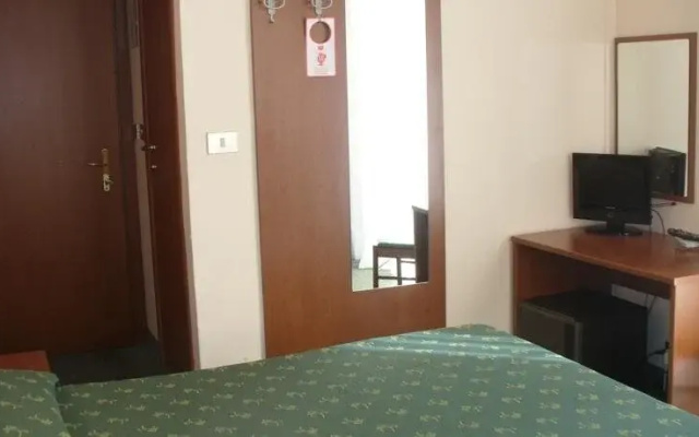 Hotel Eden