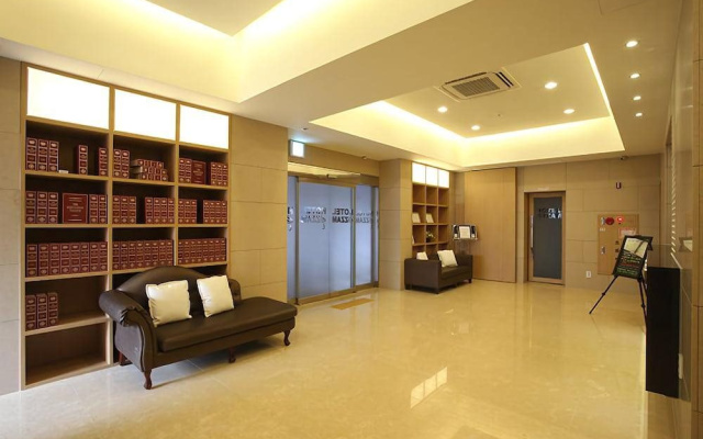 Honors Hotel