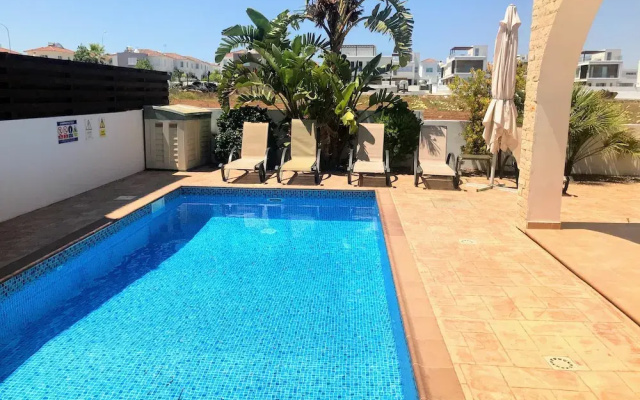 Kristina Villa - Private Pool Wifi and BBQ