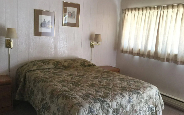Cedars Motel