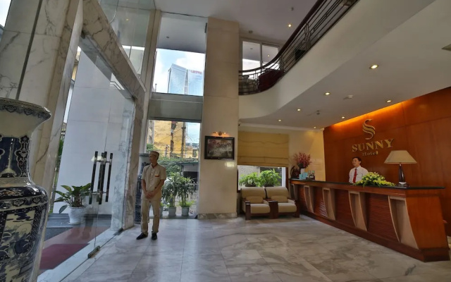Sunny Hotel