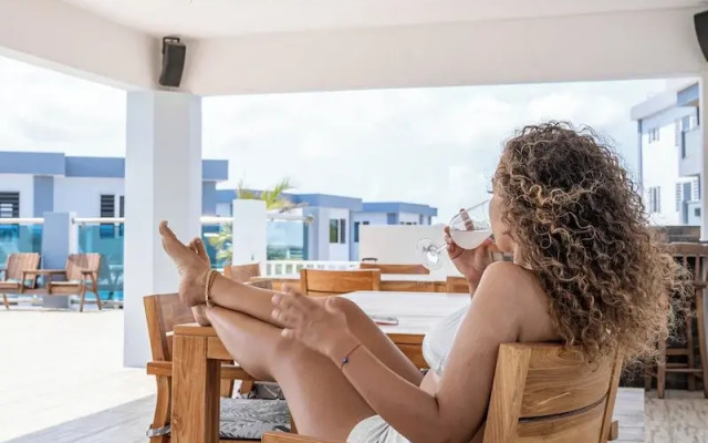 Lyra Vacation Rentals