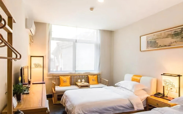 Wenmiao Hotel