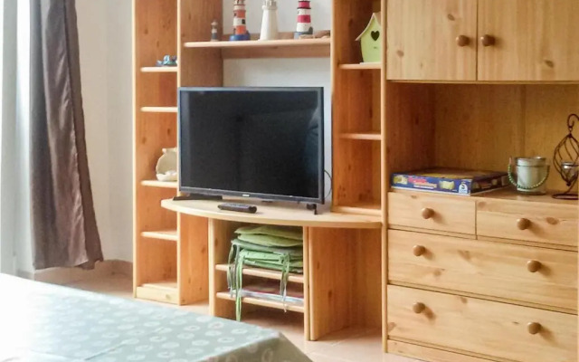 Beautiful Home in Hohenkirchen With 1 Bedrooms