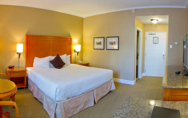 Sylvia Hotel
