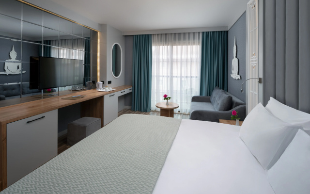 Siam Elegance Hotels & Spa