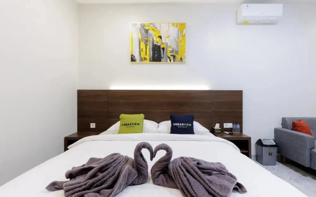 Urbanview Syariah Hotel Senen Jakarta