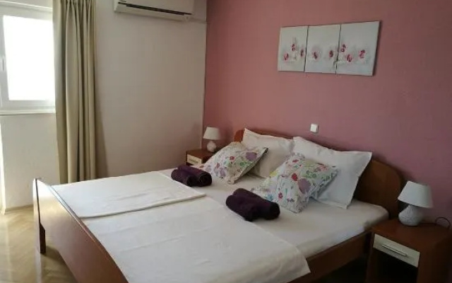 Apartments Ivica