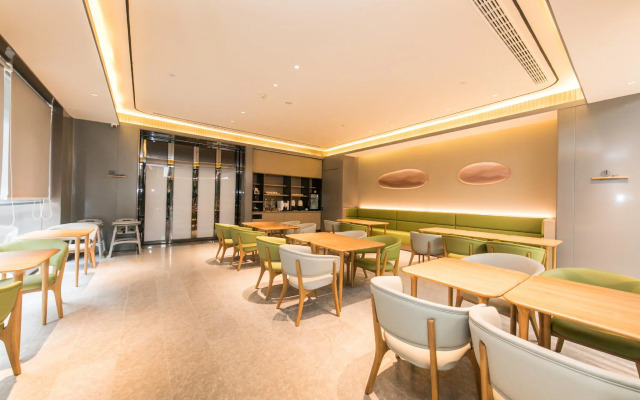Ji Hotel Nanjing Middle Jiangdong Road