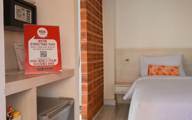 NIDA Rooms Tha Pae 22 Arts Lane
