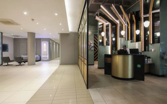 Sandton Smart Apartment Thirty-One