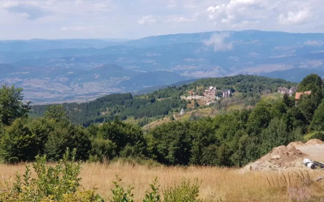 Čar30 Kraljevi čardaci