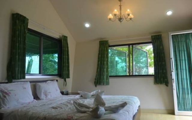 Dwell At Chalong Hill