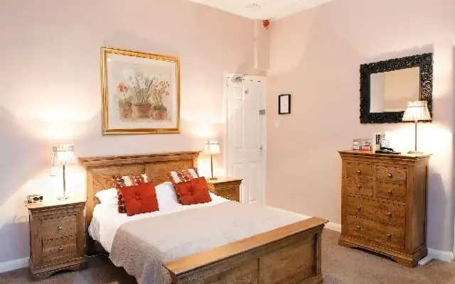 The Chequers Inn