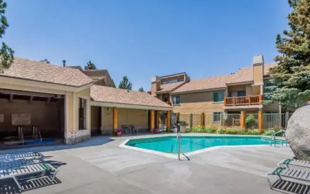 Mammoth Creek 13 - One Bedroom Condo
